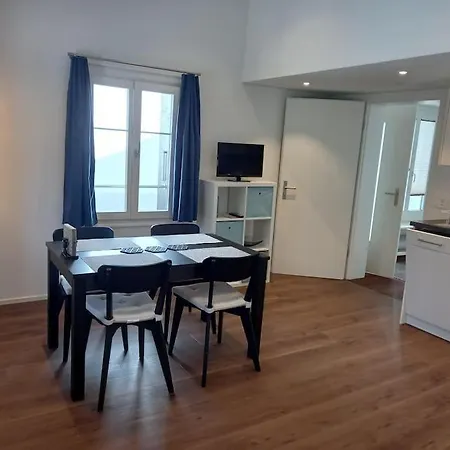 New.. Matten Central Family Suite, Sleeps 4 Matten bei Interlaken Exterior photo