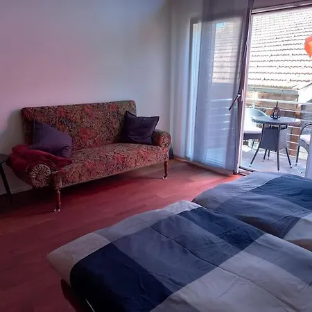 New.. Matten Central Family Suite, Sleeps 4 Matten bei Interlaken Exterior photo